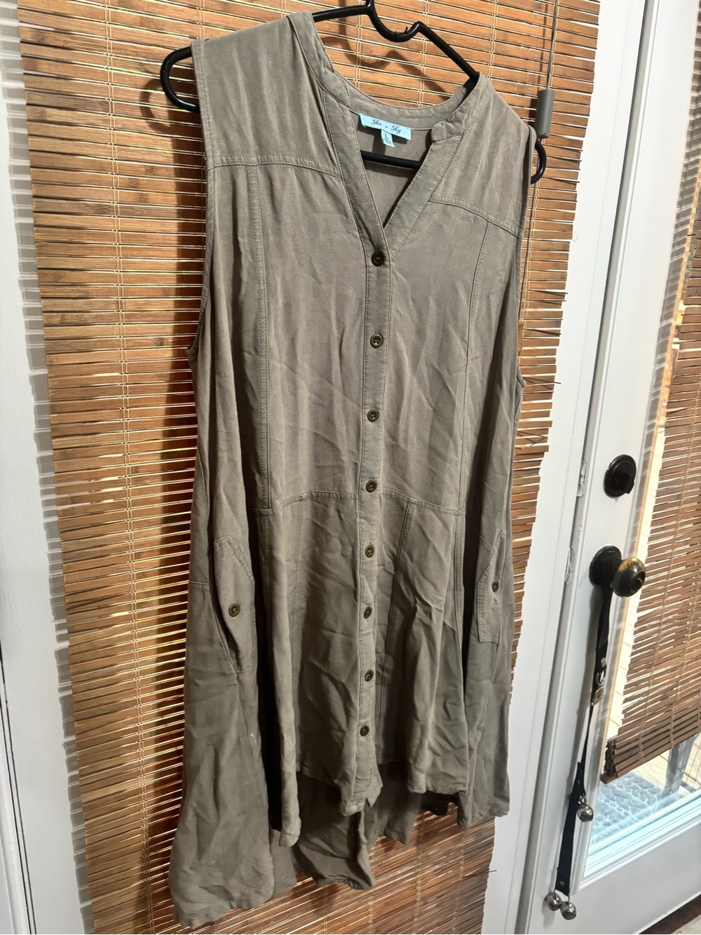 Ladies Size Large Grey She + Sky Dress